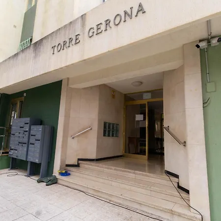 Gerona Apartment